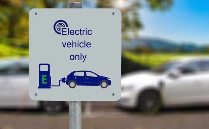 Placa para carros elétricos