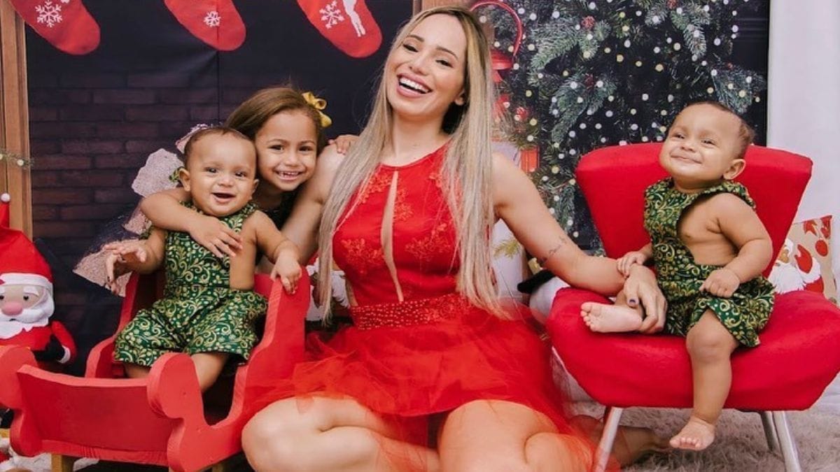 Pamella Costa Souza com os filhos de Rodrygo Goes - Foto: Reprodução / Instagram